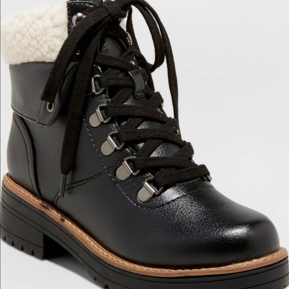 Universal Thread Karissa Boots - Picture 2 of 6